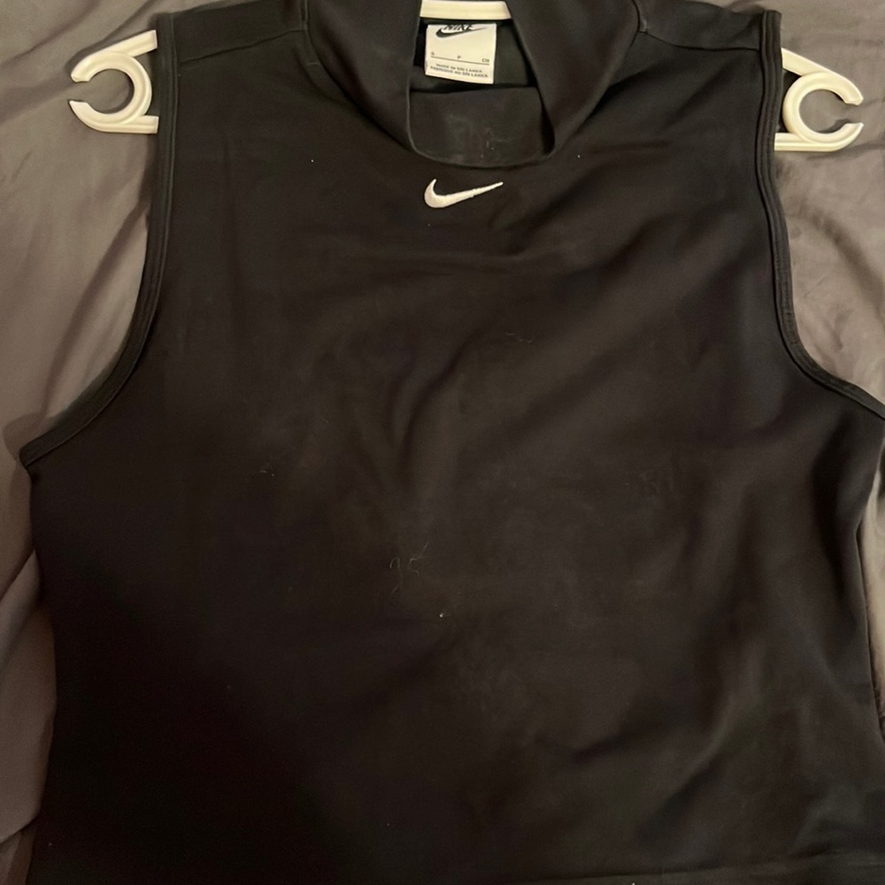 Nike cropped turtleneck